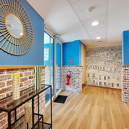 Magnificent With Rooftop - 2p - Vanves Szálloda