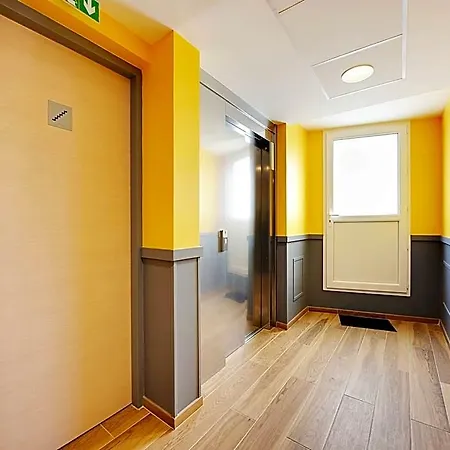 Magnificent With Rooftop - 2p - Vanves