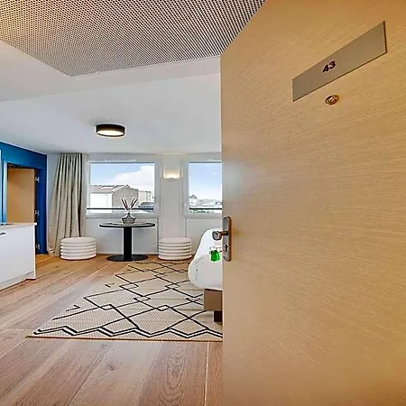 Magnificent With Rooftop - 2p - Vanves 3* Párizs